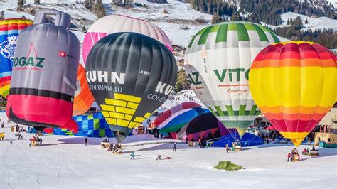 Best Hot Air Balloon Festivals Around The World