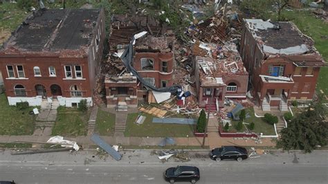 Raw video: Drone captures St. Louis homes ravaged by EF3 tornado | ksdk.com