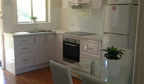 VIEW HILL HOLIDAY UNITS (Bright, Victoria) - Apartment Reviews & Photos ...