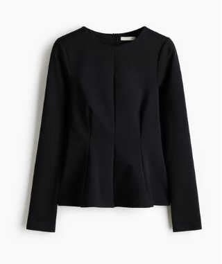 Inside Carolyn Bessette-Kennedy’s Capsule Wardrobe And How to Recreate ...