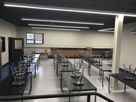 Science Room 1 Sign 的图像结果