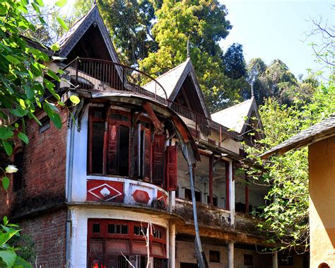 Experience A Time Warp In Himachal Pradesh's Pragpur And Its Twin Garli