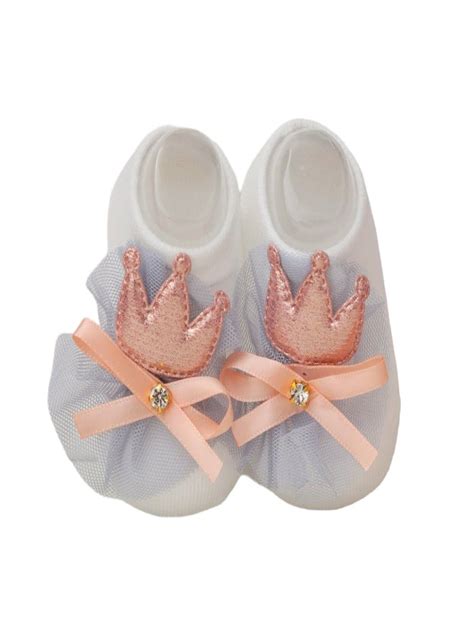 Adorable Pom-Pom and Crown Socks Set for Baby Girls. – Yellow Bee India