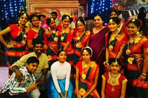 Dance Studio Move N Groove - Choreographer - RT Nagar - Weddingwire.in