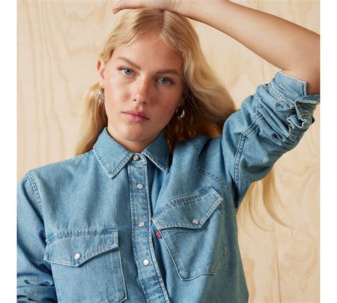 Iconic Western Denim Shirt - Medium Wash | Levi's® CA