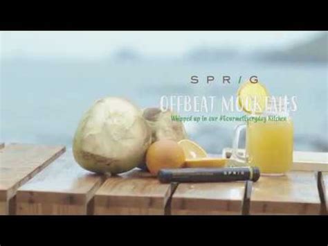 Golden Matcha Coconut Cooler – Kitchen therapy in