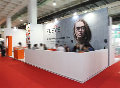 Expo Partners: Customer Reviews, Stands and Services