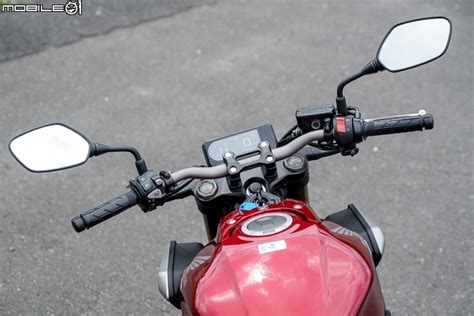 2019 HONDA CB650R道路首試 中量級都會街跑亮相 - Mobile01