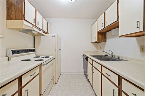 Evergreen Terrace | Apartment Rentals | Dittmar Realty, Inc.