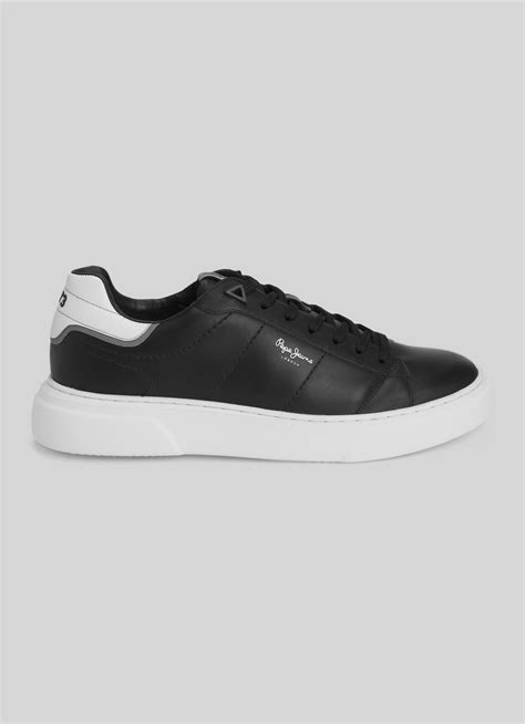 Eaton Basic Black Lightweight Eva Outsole Sneakers | Pepe Jeans India