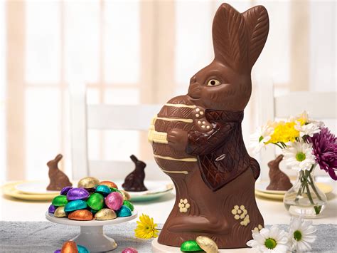 Giant Chocolate Easter Bunny: Large Milk Chocolate Bunny