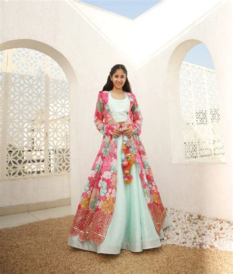 Buy Ethnic Wear for Teenage Girl In India – FayonKids