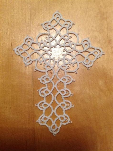 Tatted Cross Tutorial 的图像结果