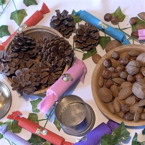 Workshop: Christmas Crackers, Delapre Abbey, Northampton, December 19 ...