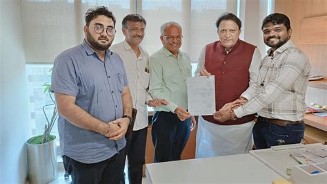 Surat's Diamond Artisans In Peril? Industry Leaders Urge Gujarat ...