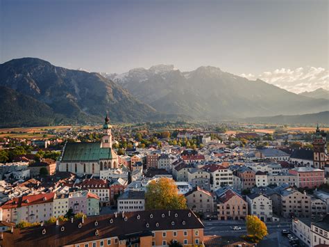 Neues Handbuch Hall-Wattens - News - B2B Tirol Werbung