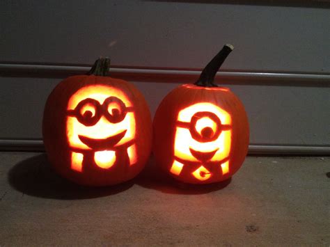 Pin by Rebeca Farnham on Holidays | Minion pumpkin carving, Pumpkin ...