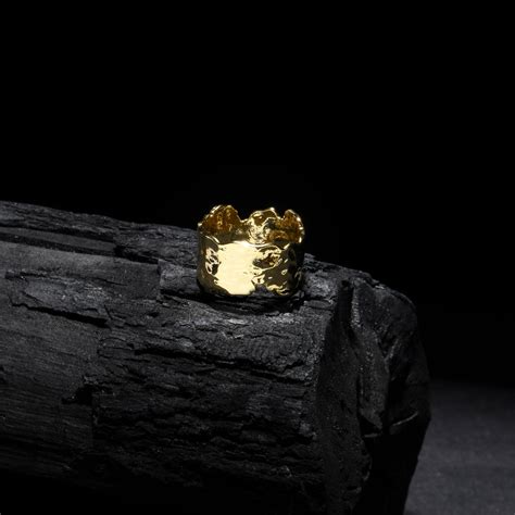 Buy Medium Gold Plated Z Molten Ring - Accessorize India