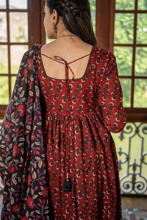Maroon Pure Cotton Block printed Kurta set – Weavllite