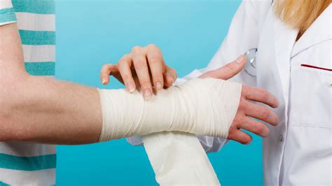 Sprained Wrist vs Broken Wrist | Performance OSM