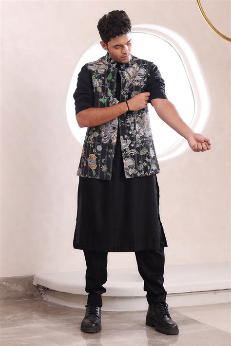 Arik – Mahima Mahajan