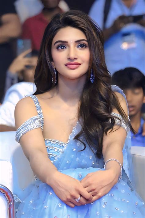Sreeleela Latest stills at Robinhood Movie Trailer Launch 🌸 - Dhamaka ...