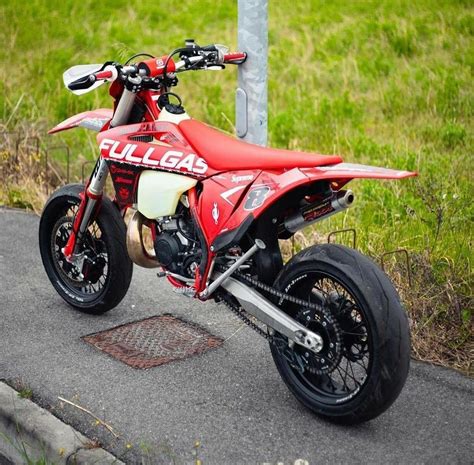 Gas gas EC 300 supermotard | Motos de rua, Motos, Moto de trilha