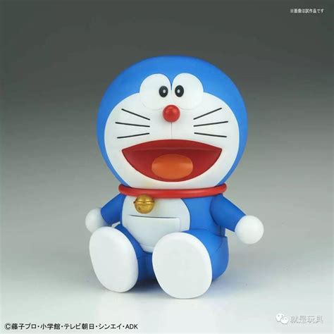 哆啦A梦 毛绒玩具 M尺寸 高约24厘米 - 玩具和游戏 - 亚马逊中国