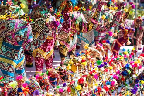Anjuna Flea Market Goa: The Hippie’s Shopping Paradise