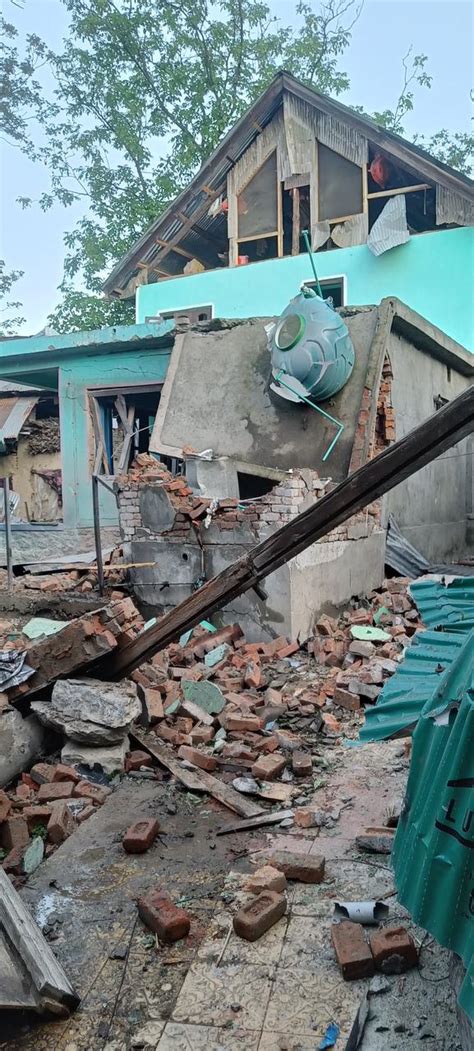 Kashmir Terror Attack; SBI Bank Manager Shailesh Kalthia Family Story ...