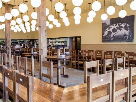 The Best Chicago Restaurants For A Birthday Dinner - Chicago - The ...