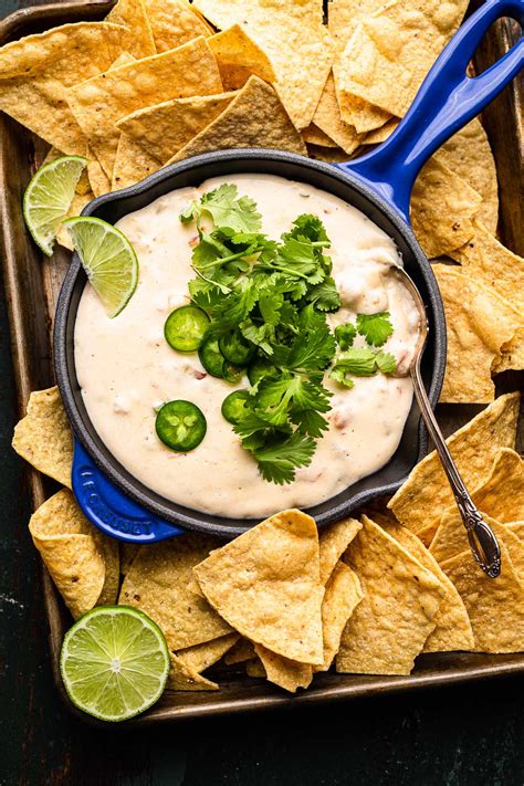 How To Make Plain White Queso Dip at Rachel Fairweather blog