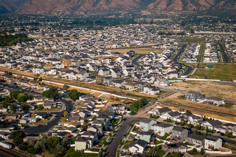 Utah homes are getting bigger and more expensive. How can design break ...