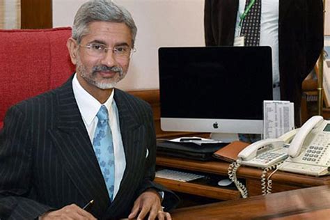 Foreign Secretary makes unannounced visit to China on NSG issue