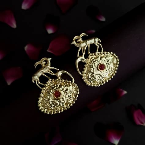 Saanvi Handcrafted Brass Earrings - Red – The Shopping Tree