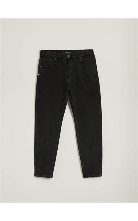 Carrot fit farmerke boja crno - HOUSE - 233ED-99J