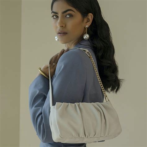 Shop Totes, Slings, Wallets & Handbags From Miraggio | LBB
