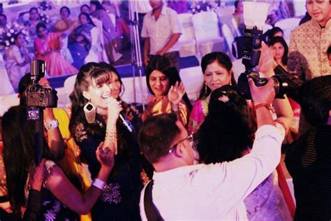 Khushboo Grewal - Music - Mumbai Central - Byculla - Weddingwire.in