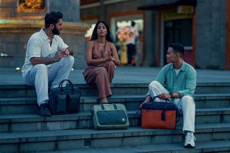 Shop Stylish Luggage & Travel Bags Online | EUME World