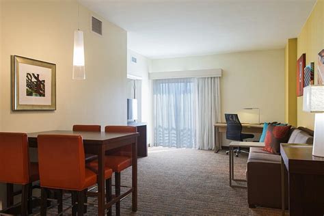 RESIDENCE INN BY MARRIOTT NASHVILLE VANDERBILT/WEST END - Hotel Reviews ...
