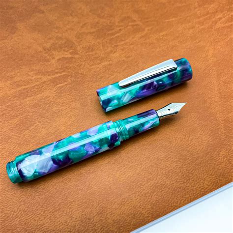 Monteverde MVP Fountain Pen - Green Abstracts CT – Makoba