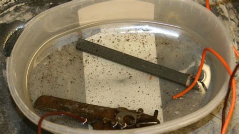 How to Clean Rusty Tools 的图像结果