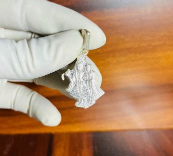 💞 Radha Krishna Bansuri Pendant – Pure Silver | Eternal Divine Love – Laati