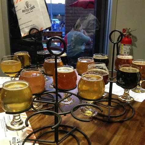 BOTTLE LOGIC BREWING (Anaheim): Ce qu'il faut savoir pour votre visite ...