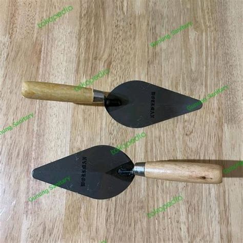 Jual sendok semen lancip gagang kayu murah WORKMAN 6" INCH 7" INCH - 7 ...