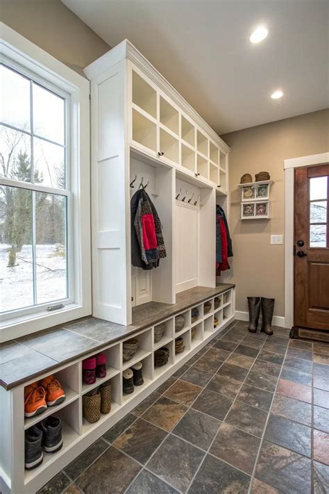 15+ Creative Mudroom Cubbies Ideas