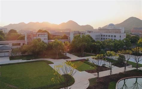 浙江外国语学院来校交流“一站式”学生社区综合管理模式建设-浙江科技大学