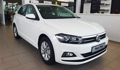 1000cc इंजन वाली कार खरीदने जा रहे हैं तो ये हैं 5 बेस्ट ऑप्शन - Best ...