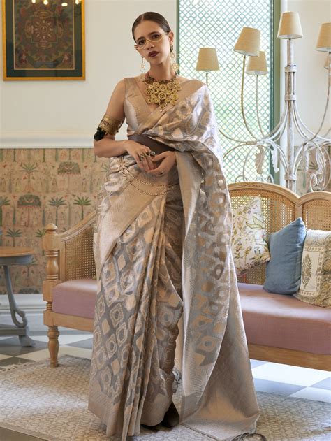 Buy Tissue Silk Sarees Online – Ek Dhaga