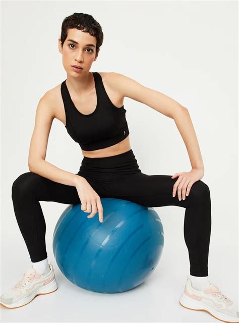 Buy Women Full Coverage Sports Bra Online at just Rs. 599.0 ...